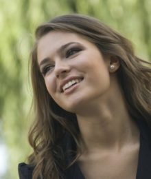 Cremă antirid și modul în care aceasta acționează pe pielea noastră