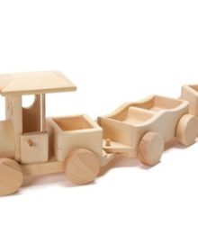 Trenuri din lemn și mese de tren