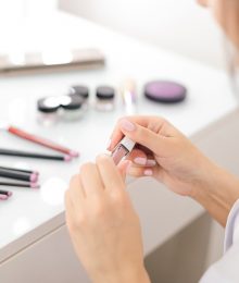 Produse cosmetice de la Makeup Revolution